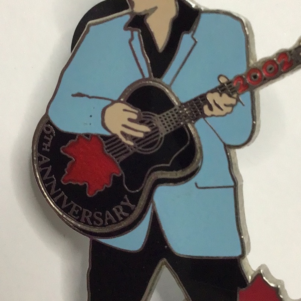 Limited edition Elvis Hard Rock pin - Picture 3 of 4